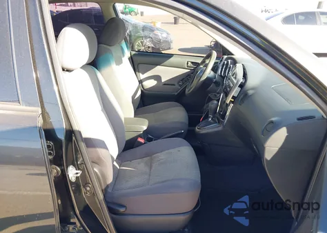 2006 Toyota Matrix from USA, damaged, VIN 2T1KR32E46C571188